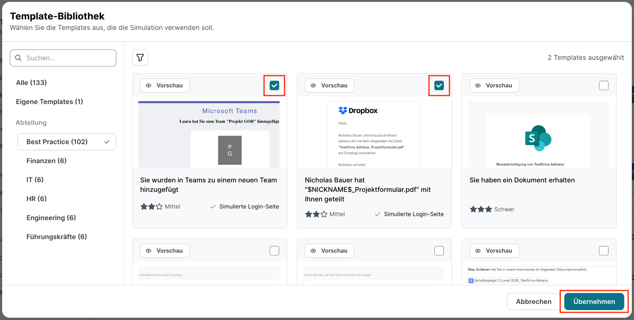 Dialog Template-Bibliothek mit einer durchsuchbaren Liste von Phishing-Vorlagen, hier zwei ausgewählte Beispiele zu Microsoft Teams und Dropbox, jeweils mit Schwierigkeitsgrad und dem Hinweis Simulierte Login-Seite. Links stehen Filter nach Abteilung, unten rechts die markierte Schaltfläche Übernehmen.