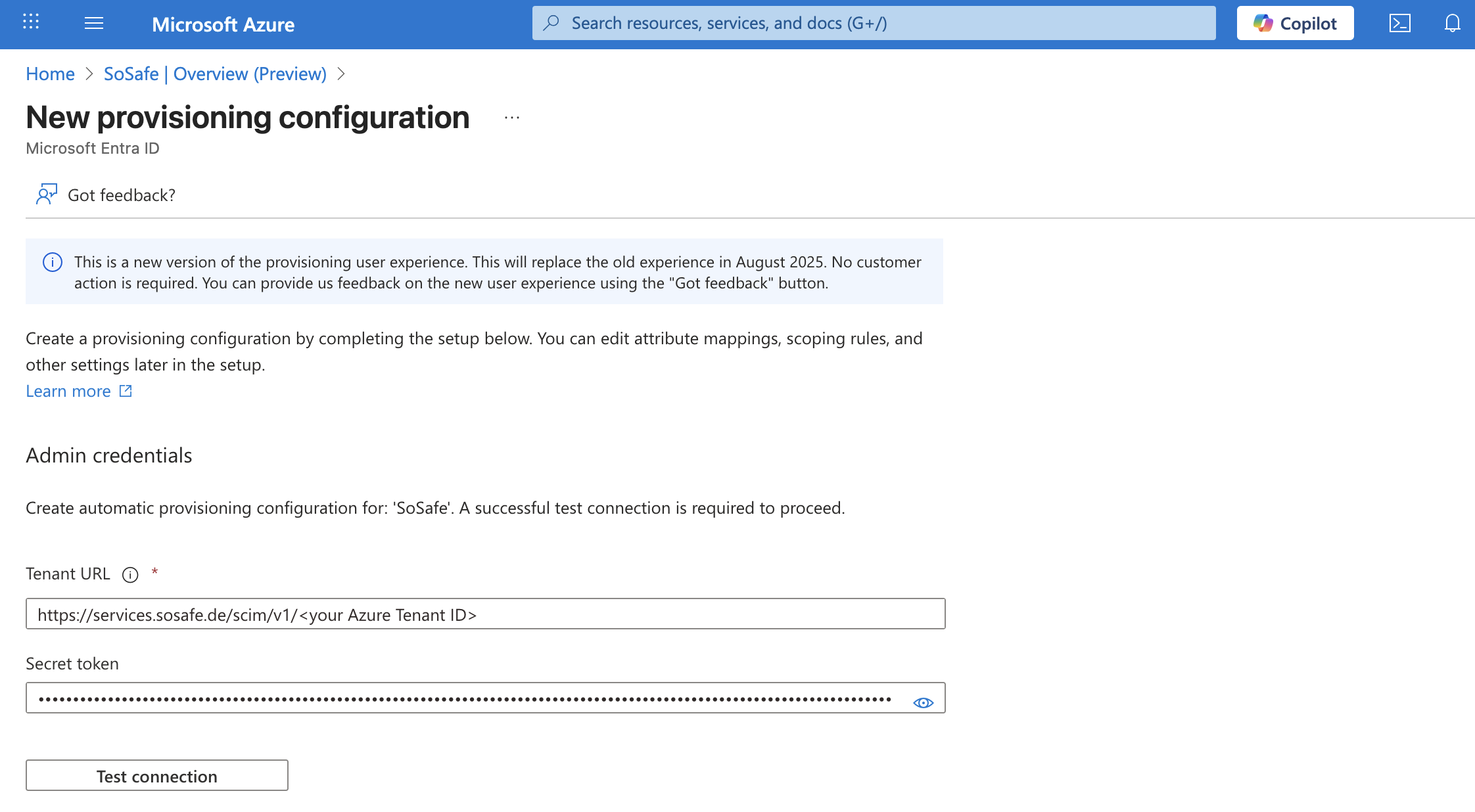 Página de nueva configuración de aprovisionamiento de Microsoft Azure para Microsoft Entra ID con la sección de credenciales de administrador abierta, que muestra el campo URL del inquilino completado y un campo de token secreto oculto sobre el botón Verificar conexión.