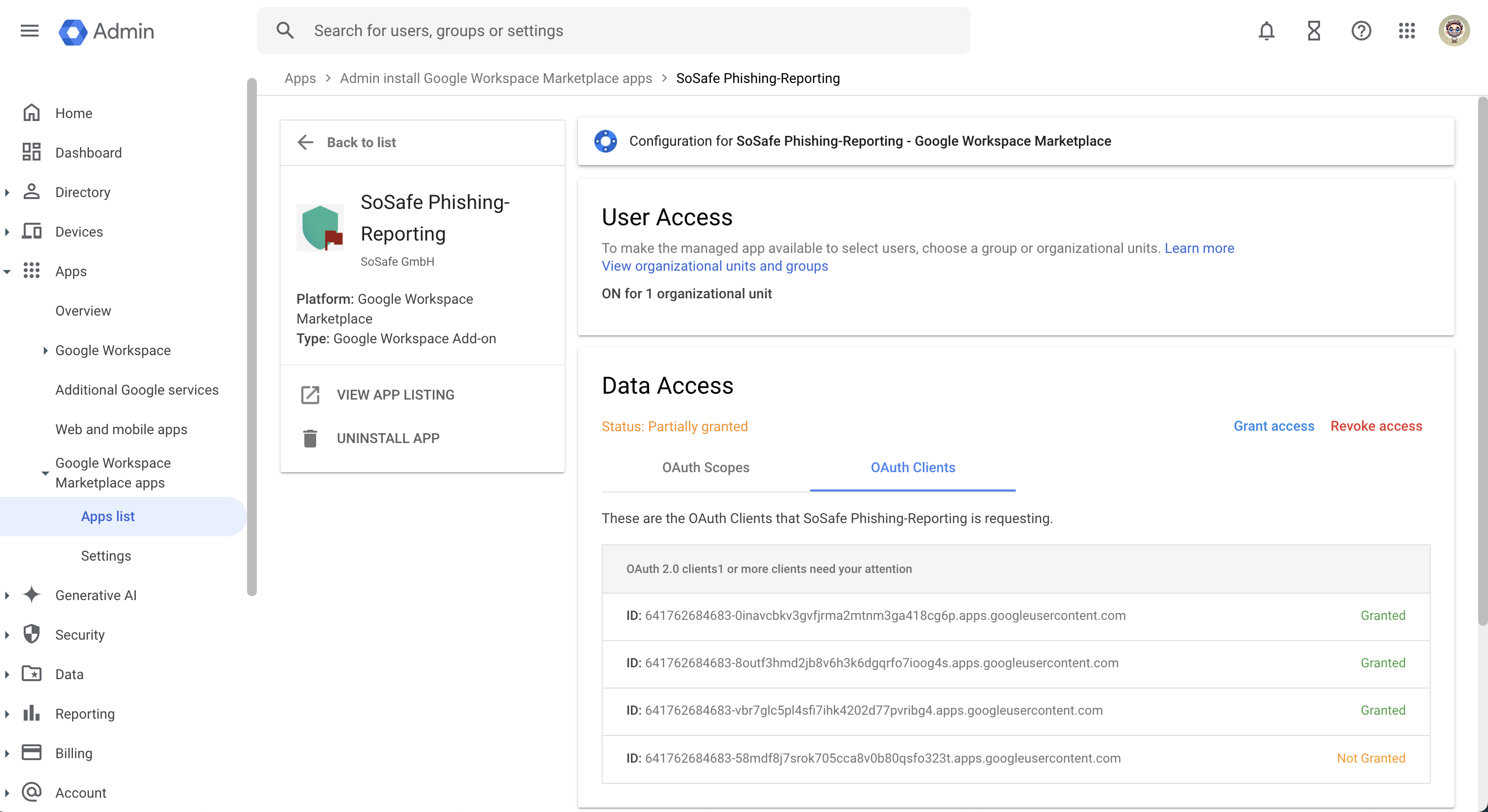 La même page Accès aux données de SoSafe Phishing-Reporting, désormais sur l'onglet OAuth Clients, listant quatre ID clients dont trois marqués Accordé et un marqué Non accordé.
