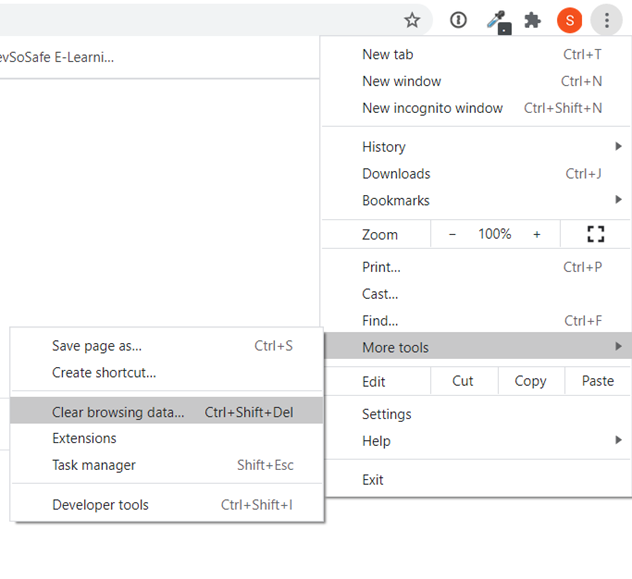 Menú de Chrome abierto con More tools expandido, mostrando Clear browsing data resaltado en la parte superior del submenú, por encima de Extensions, Task manager y Developer tools.
